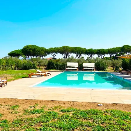 בית נופש Private Among Pine Trees And Lavender מרינה די גרוסטו